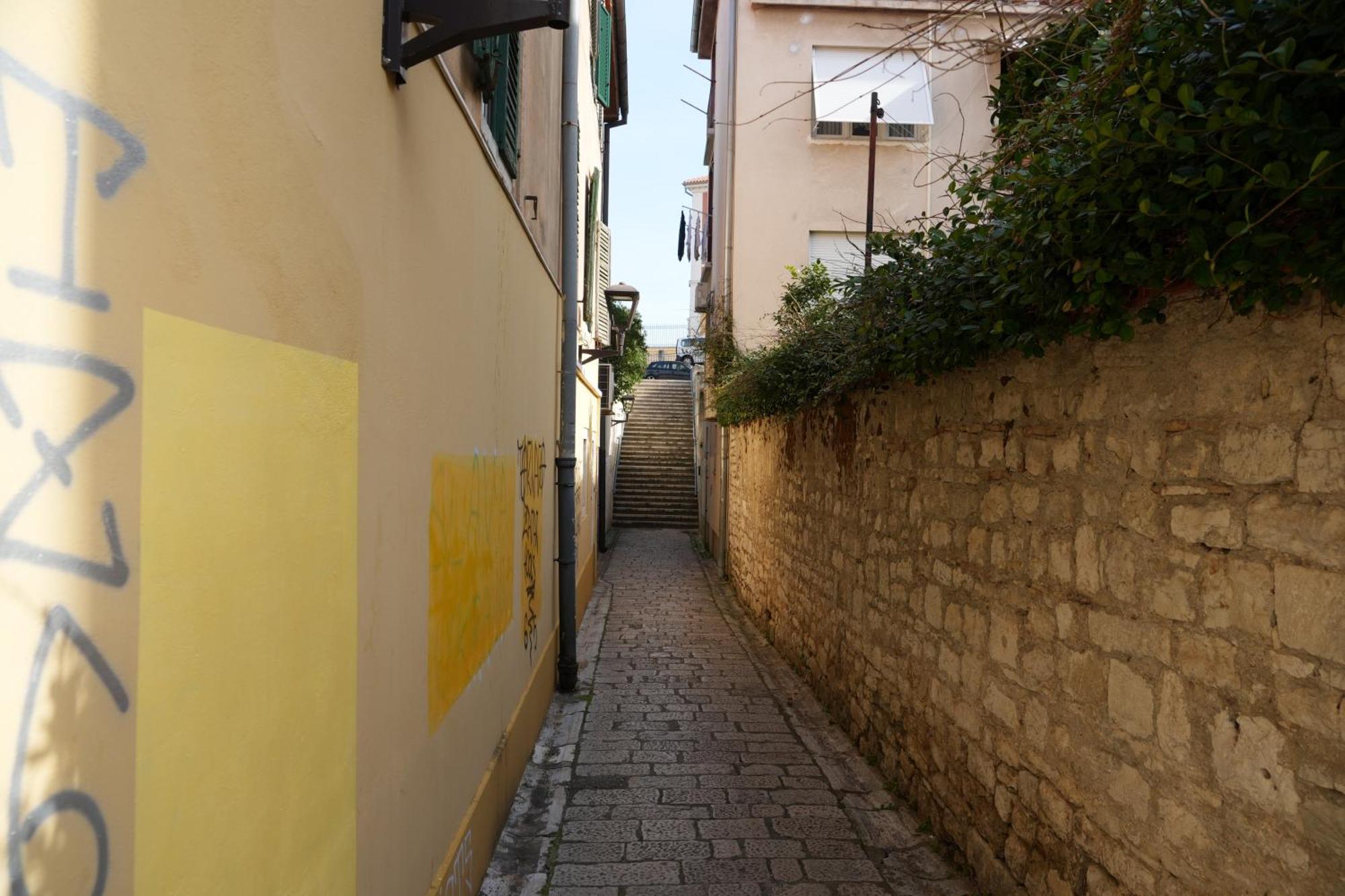 Apartment Kaya Prime Location In Old Town ザダル エクステリア 写真