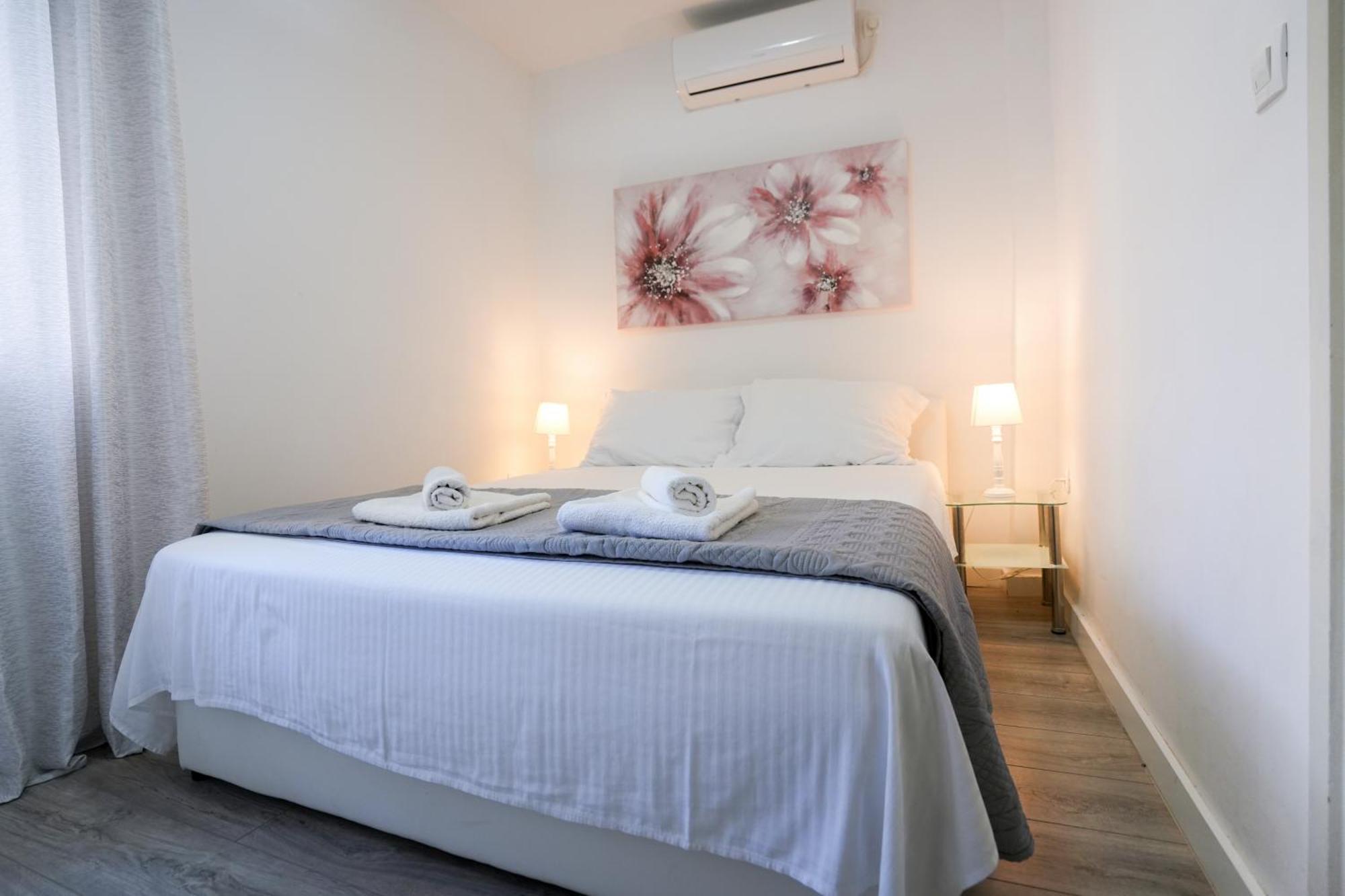 Apartment Kaya Prime Location In Old Town ザダル エクステリア 写真