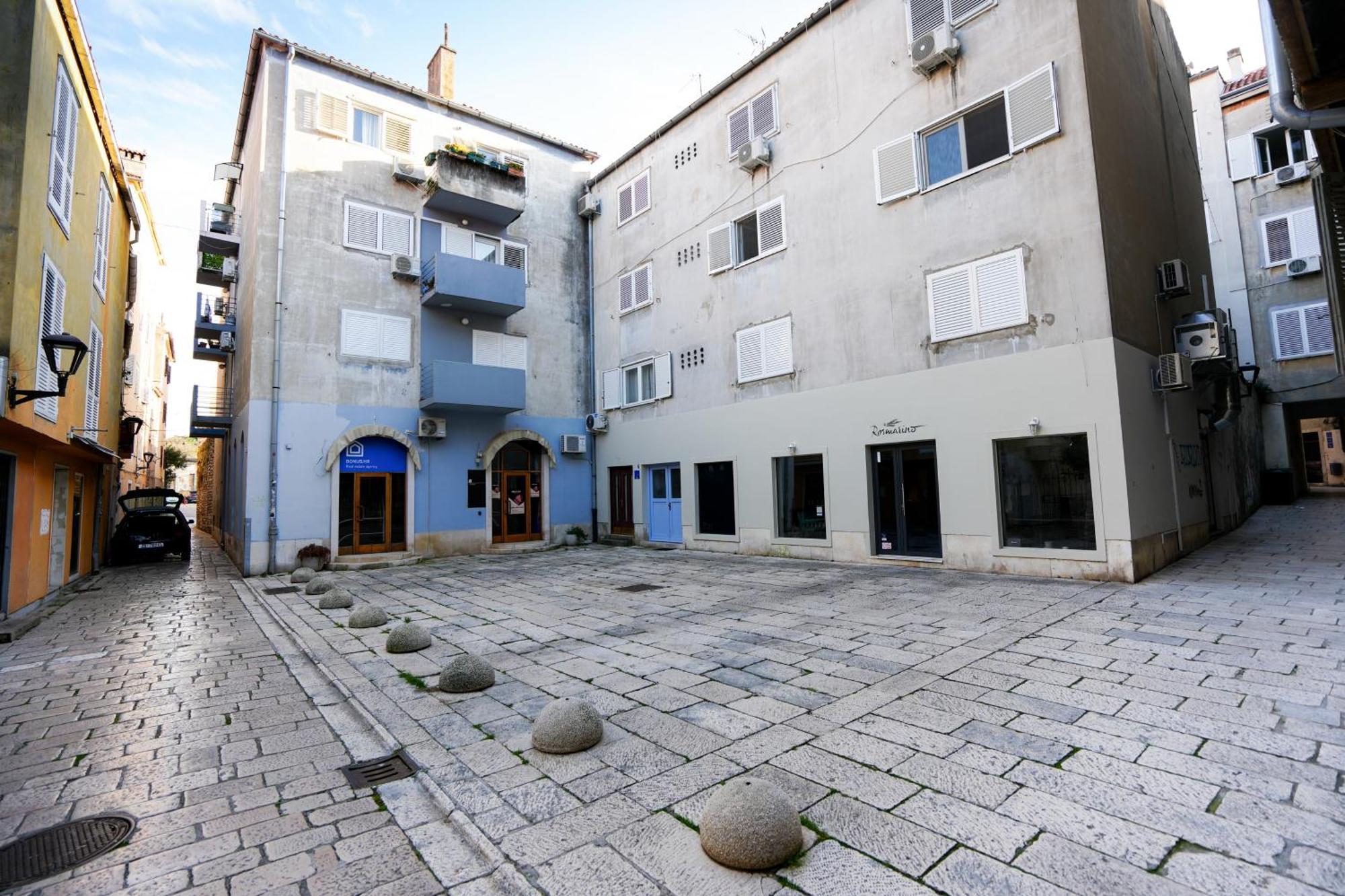 Apartment Kaya Prime Location In Old Town ザダル エクステリア 写真